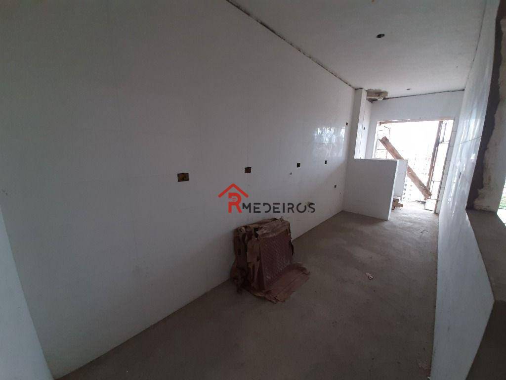 Apartamento à venda com 2 quartos, 85m² - Foto 5