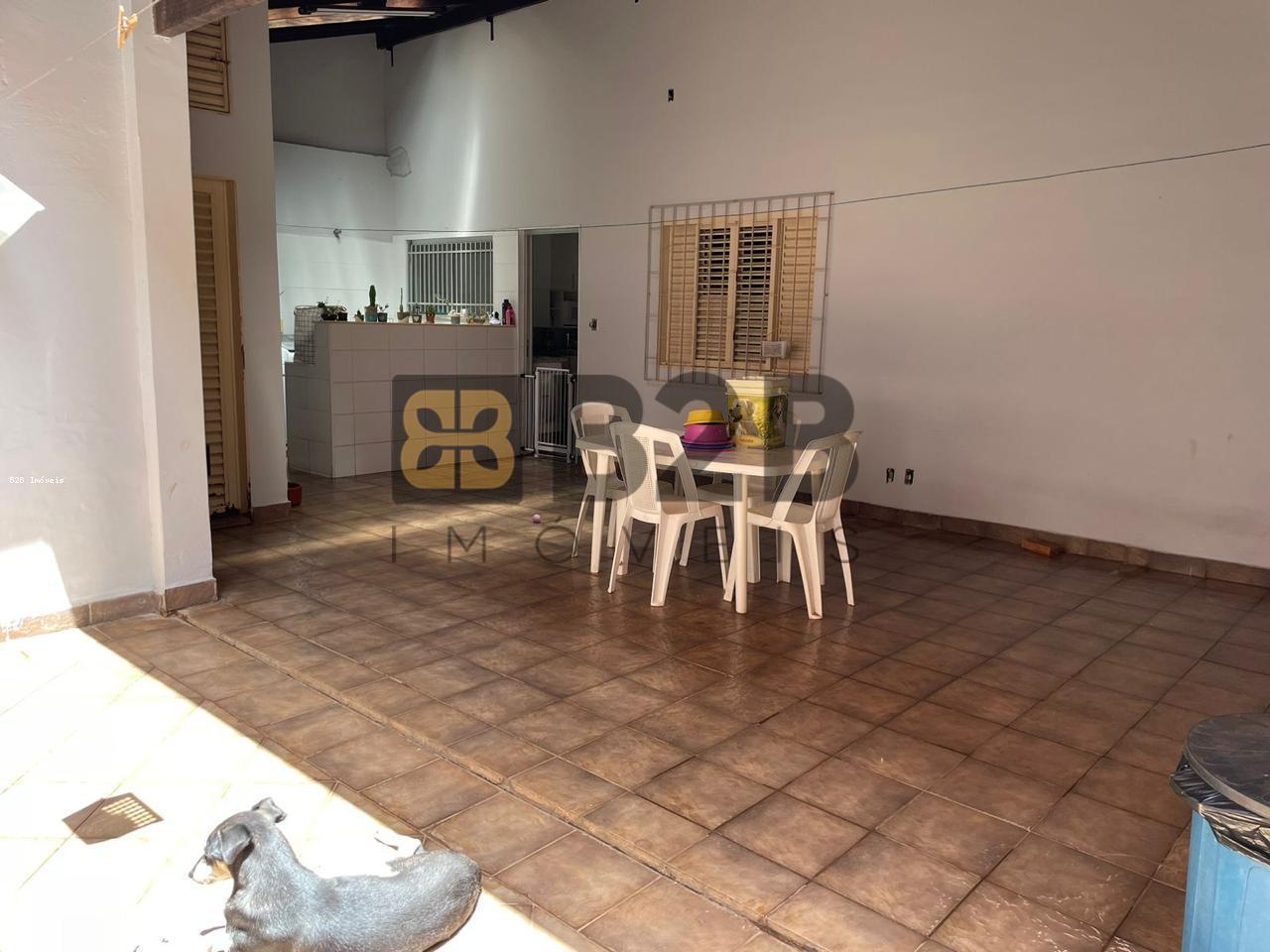 Casa à venda com 3 quartos, 195m² - Foto 15