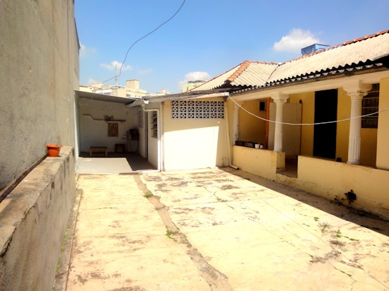 Casa à venda com 2 quartos, 300m² - Foto 11