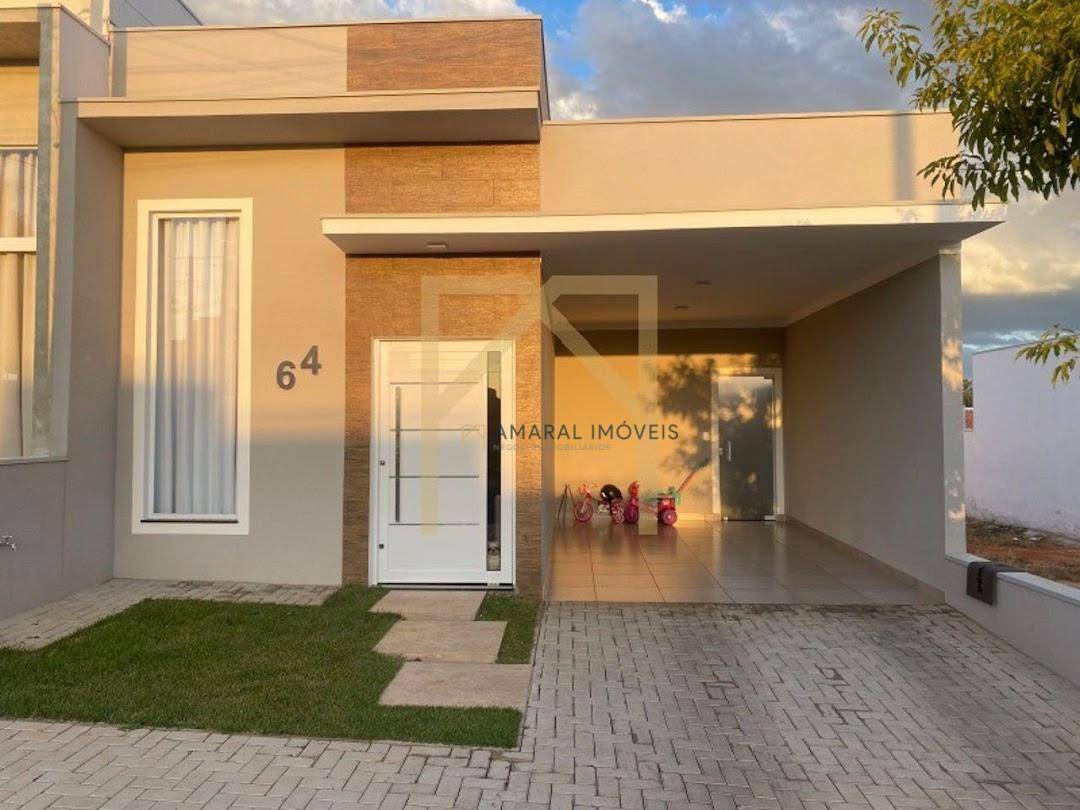 Casa de Condomínio à venda com 3 quartos, 175m² - Foto 1