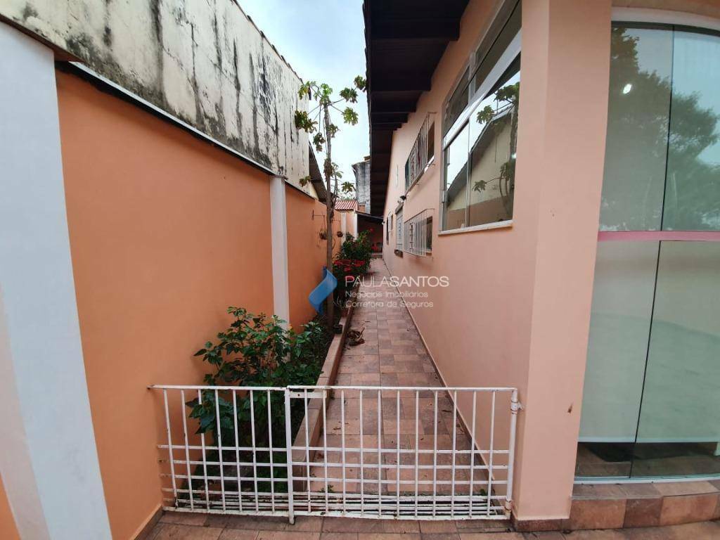 Casa à venda com 3 quartos, 208m² - Foto 50