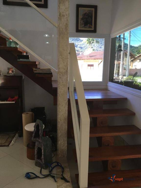 Sobrado à venda com 3 quartos, 340m² - Foto 13