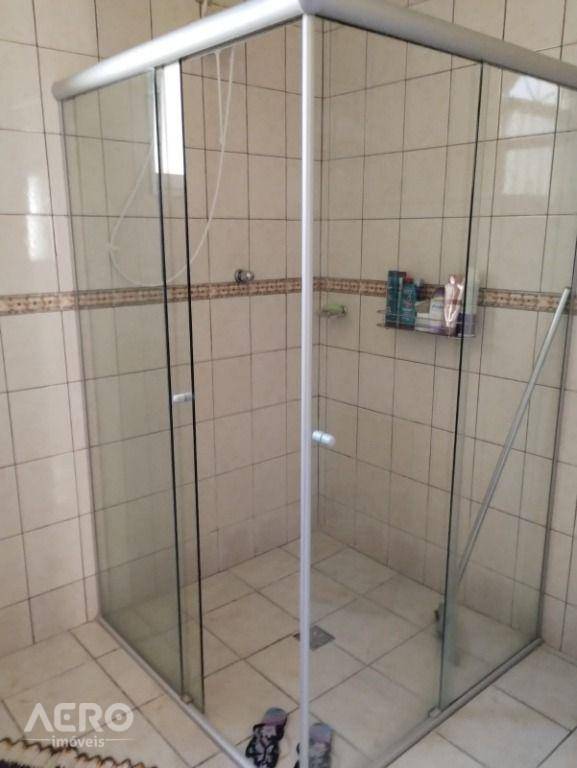 Casa à venda com 3 quartos, 128m² - Foto 15