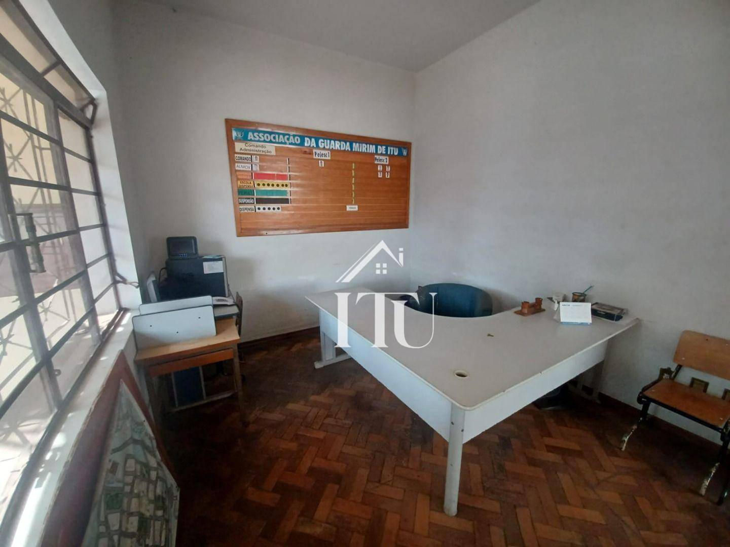 Casa à venda com 4 quartos, 300M2 - Foto 8