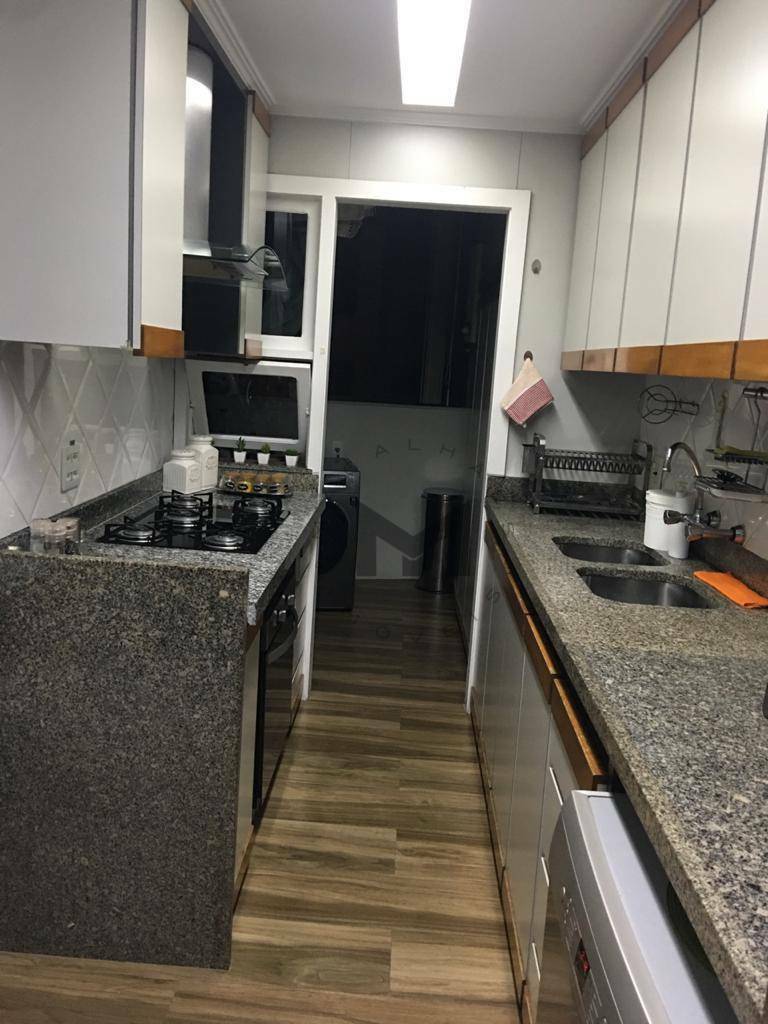 Apartamento à venda com 4 quartos, 200m² - Foto 31