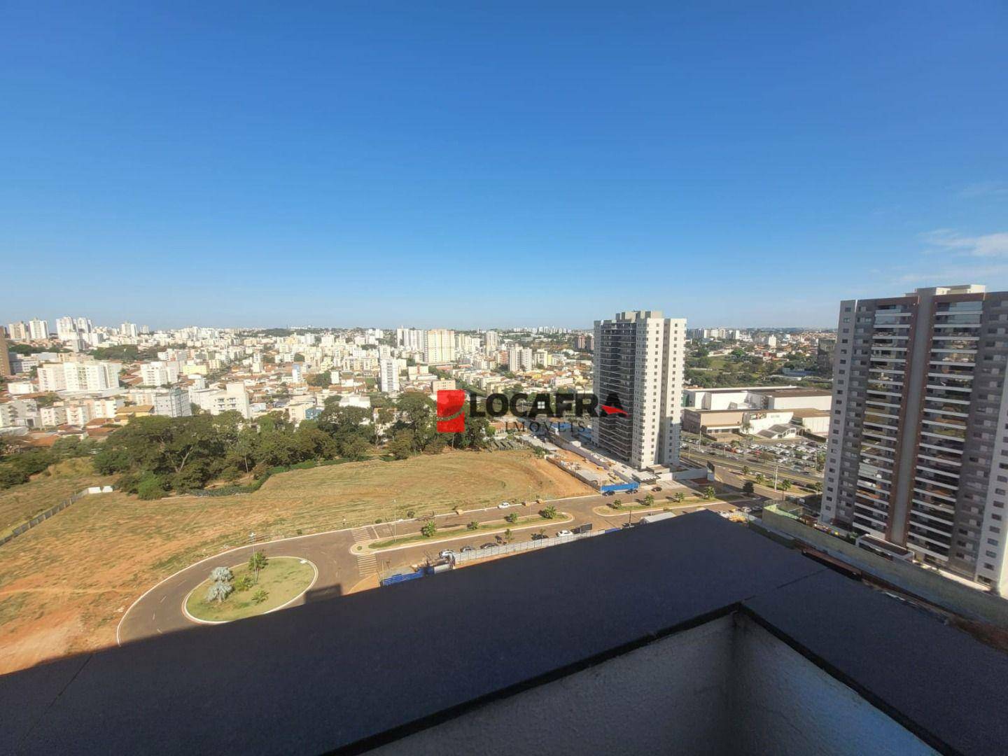 Apartamento à venda com 3 quartos, 245m² - Foto 57