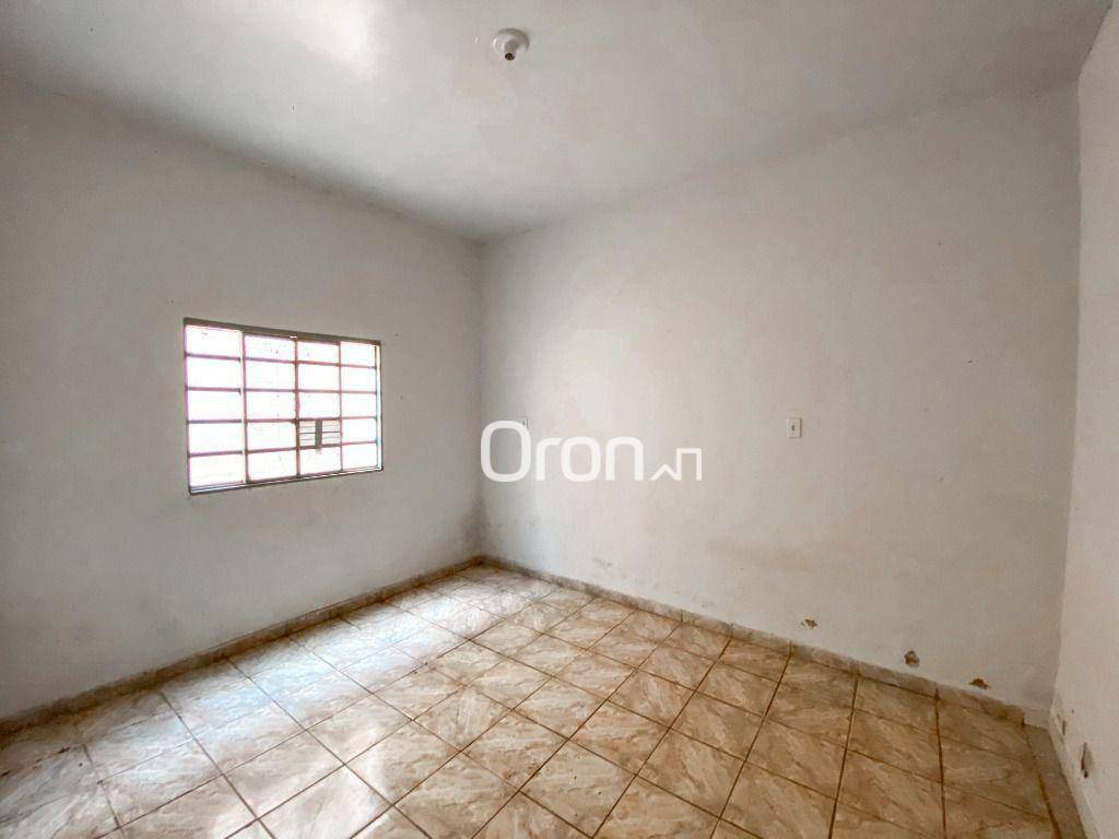 Sobrado à venda com 6 quartos, 300m² - Foto 7