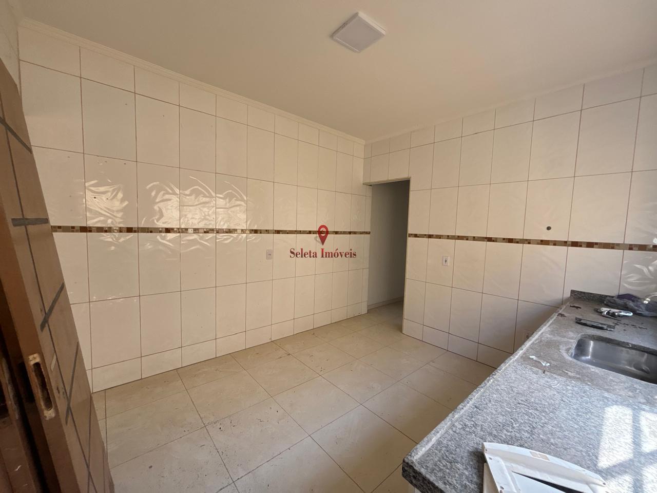 Casa para alugar com 3 quartos, 190m² - Foto 5