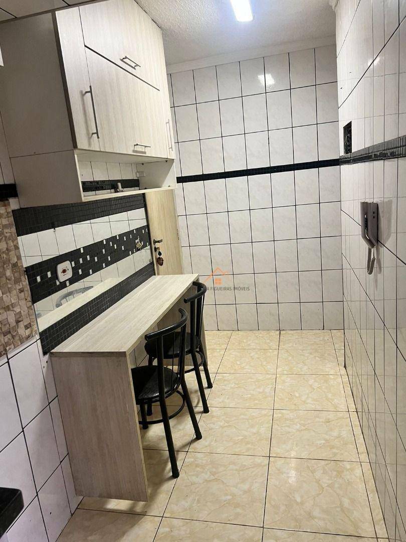 Casa à venda com 2 quartos, 42M2 - Foto 1