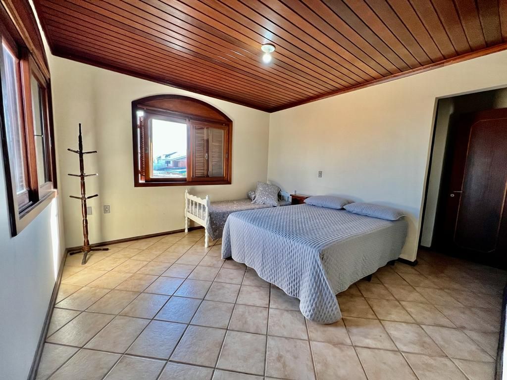 Casa à venda com 3 quartos, 204m² - Foto 32