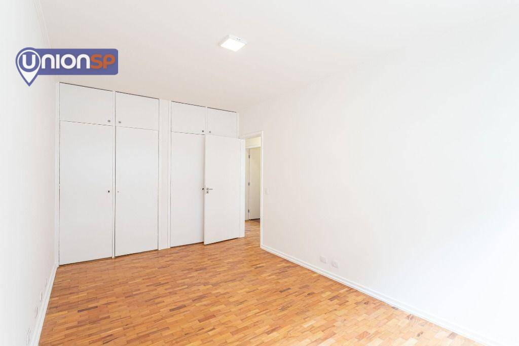 Apartamento à venda com 3 quartos, 137m² - Foto 10