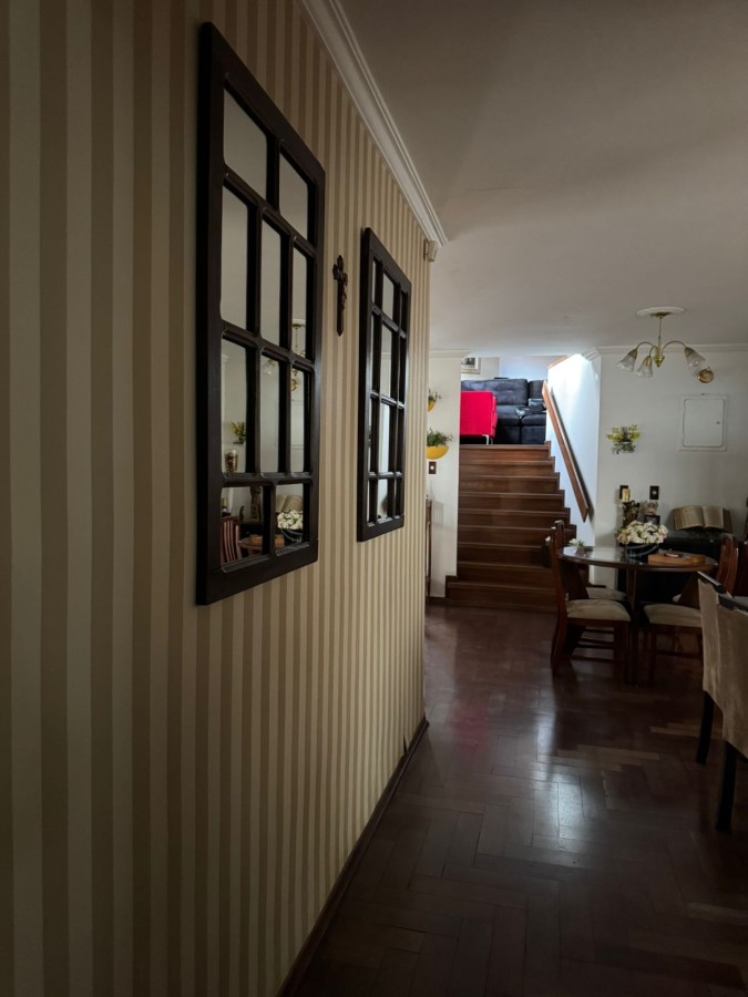Casa à venda com 3 quartos, 250m² - Foto 6