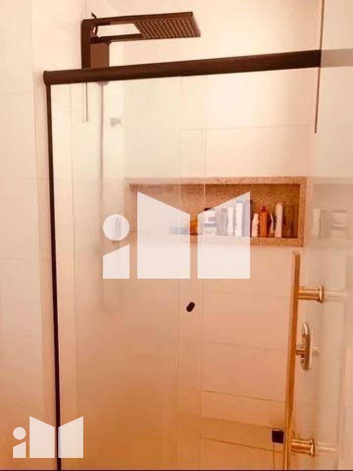 Apartamento à venda com 2 quartos, 61m² - Foto 4