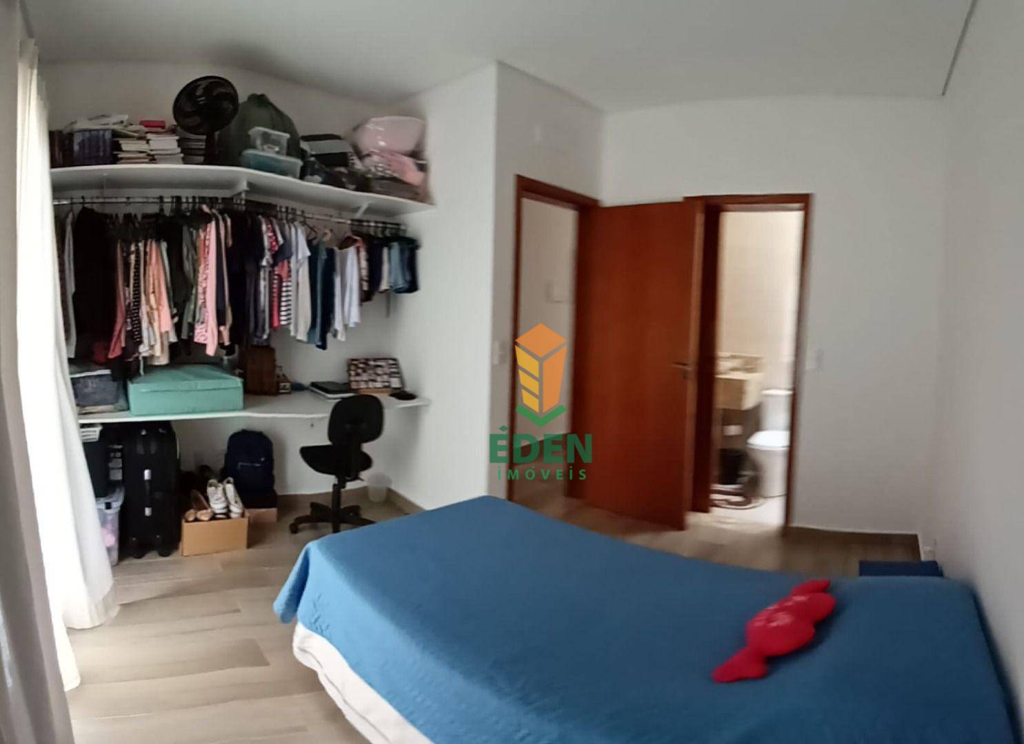 Casa à venda com 3 quartos, 200M2 - Foto 15