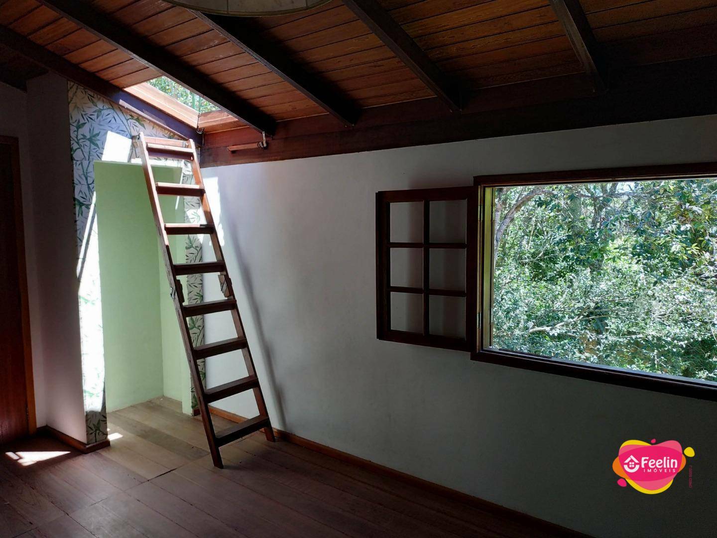 Casa à venda com 3 quartos, 120m² - Foto 13