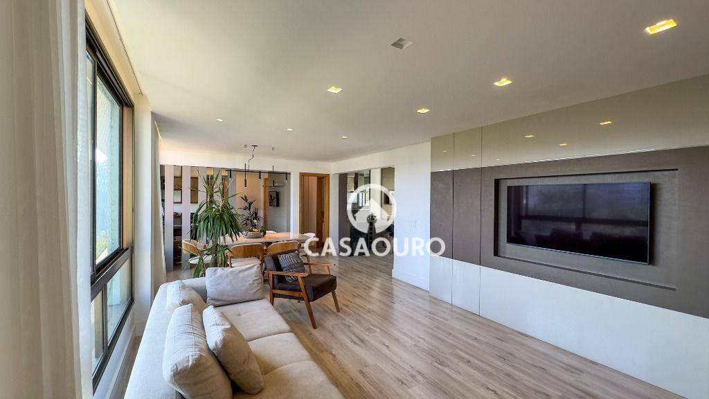 Apartamento à venda com 4 quartos, 154m² - Foto 4