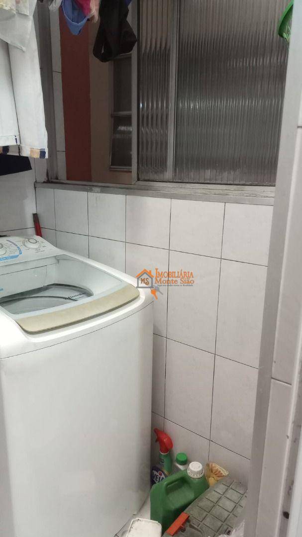 Apartamento à venda com 2 quartos, 45m² - Foto 4