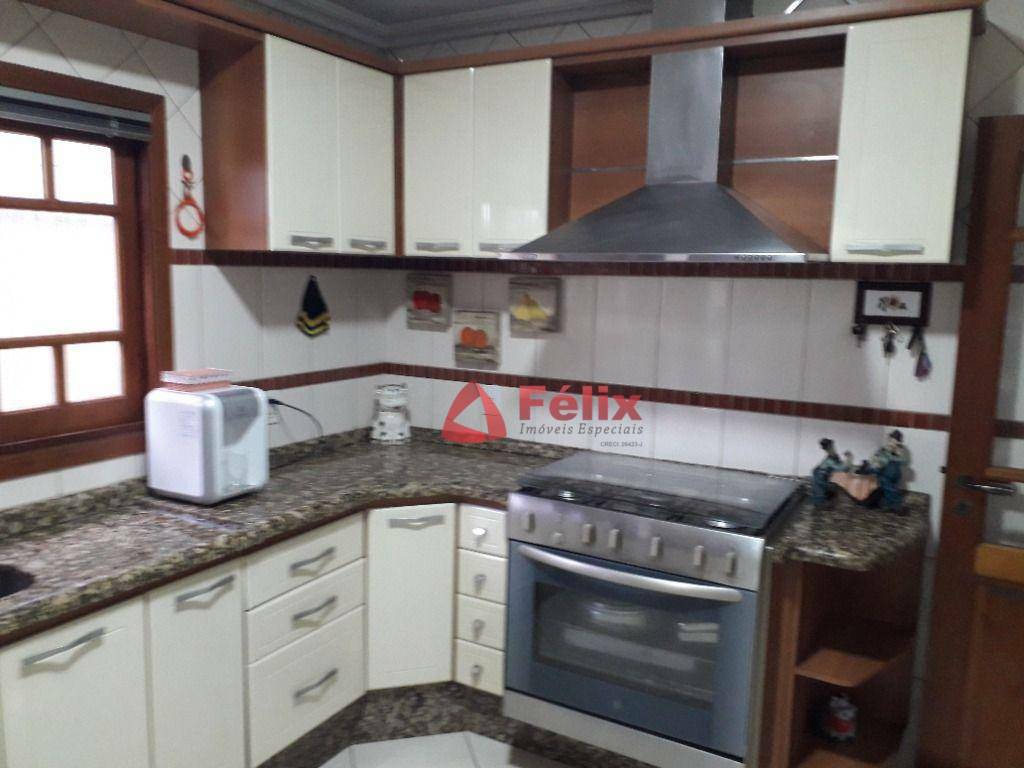 Sobrado à venda com 4 quartos, 350m² - Foto 11