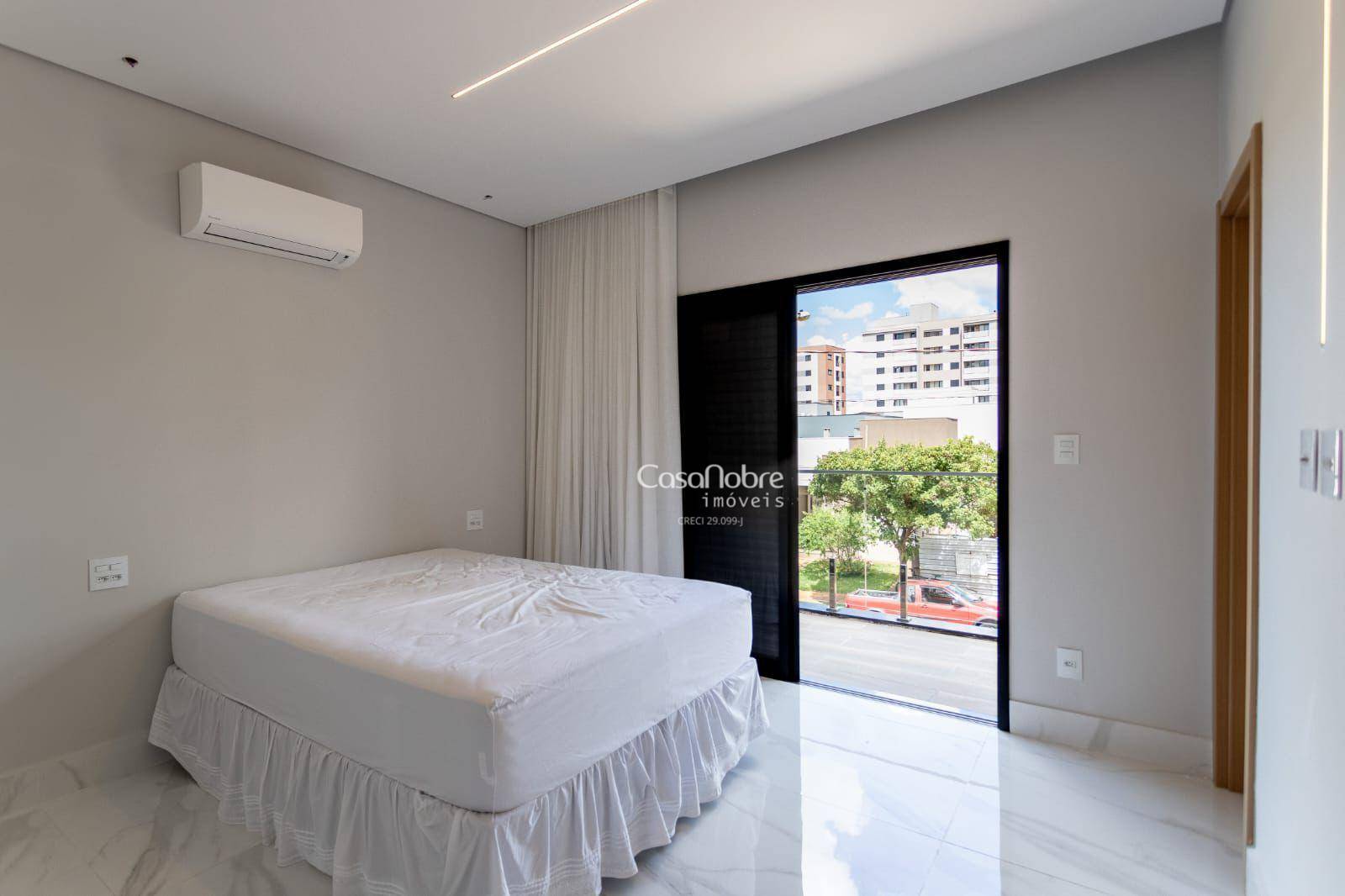 Casa de Condomínio à venda com 3 quartos, 216m² - Foto 14