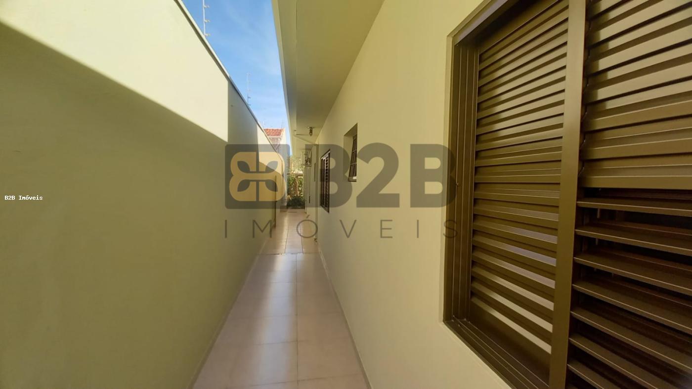 Casa à venda com 3 quartos, 260m² - Foto 21