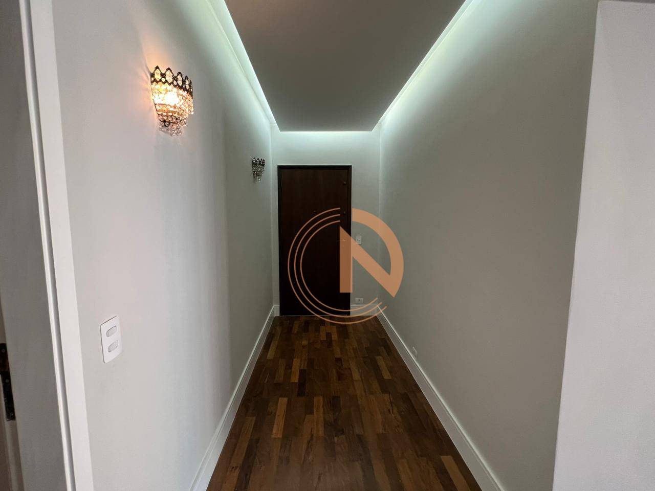 Apartamento, 3 quartos, 190 m² - Foto 2