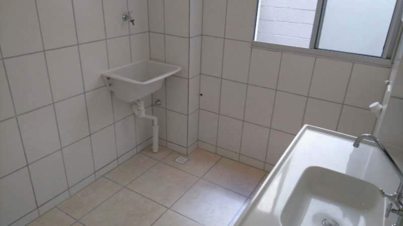 Apartamento para alugar com 2 quartos, 47m² - Foto 13