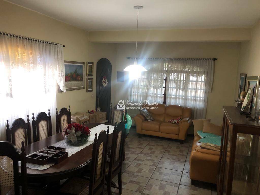 Sobrado à venda com 4 quartos, 308m² - Foto 3