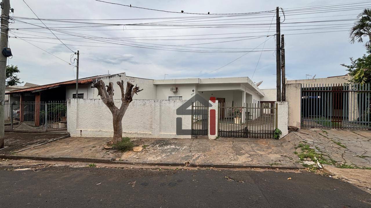 Casa para alugar com 2 quartos - Foto 1