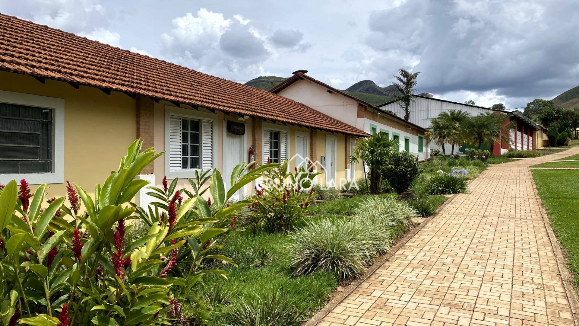 Casa de Condomínio à venda com 3 quartos, 300m² - Foto 46