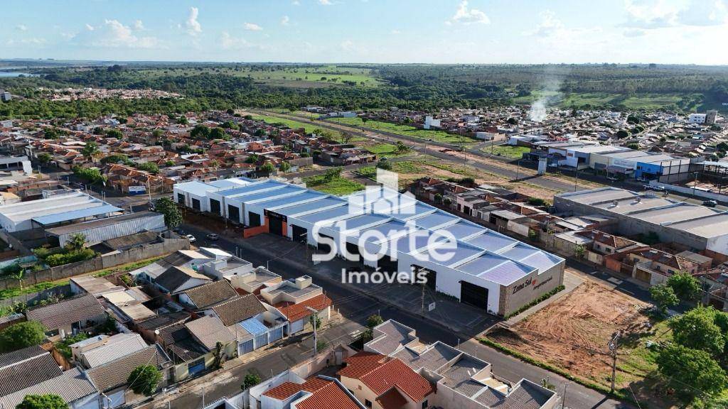 Depósito-Galpão-Armazém para alugar, 185m² - Foto 9