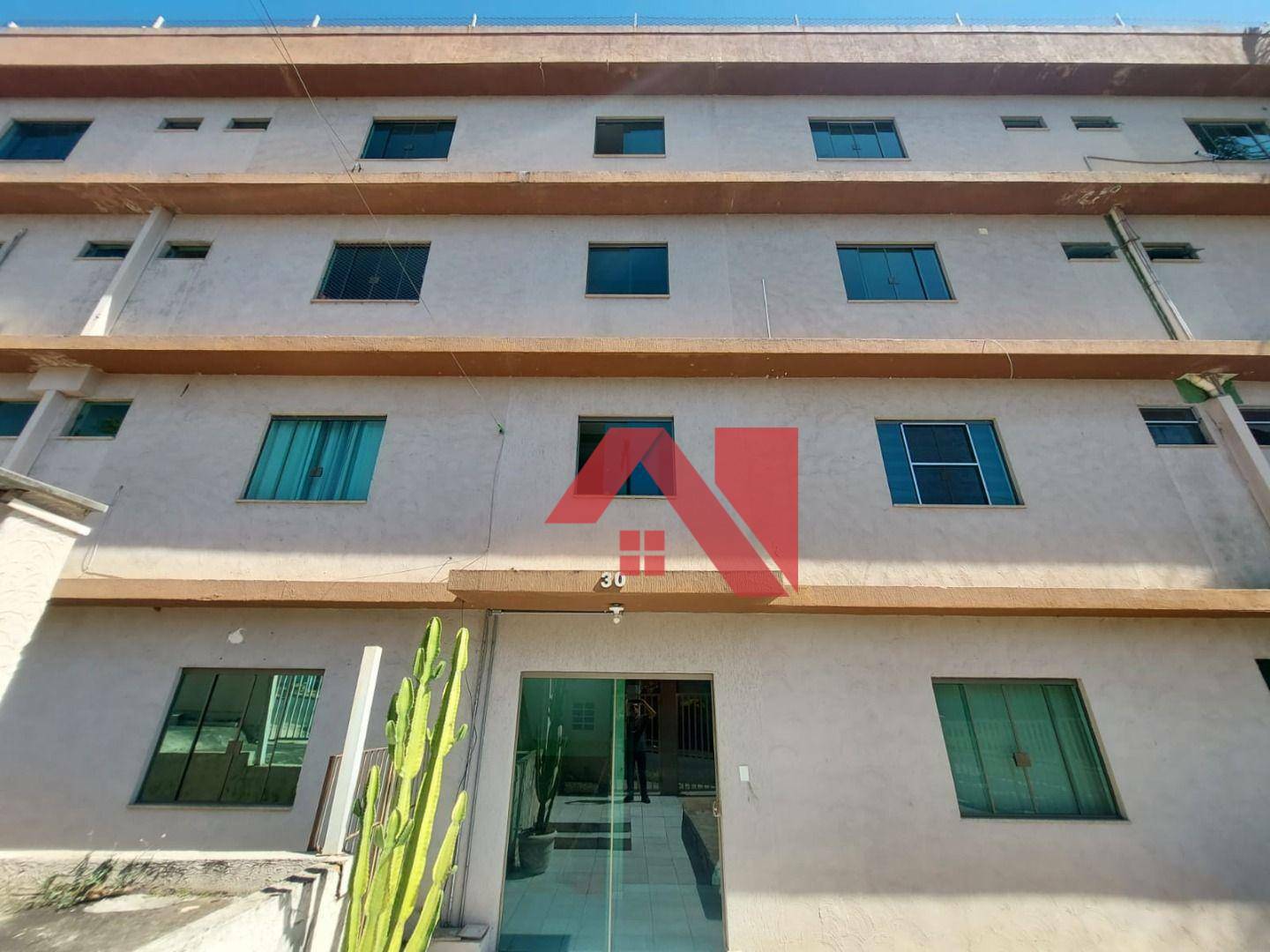 Apartamento para alugar com 3 quartos, 80m² - Foto 6