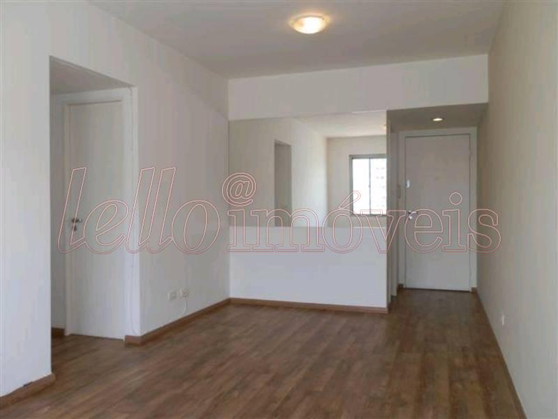 Apartamento para alugar com 3 quartos, 85m² - Foto 2