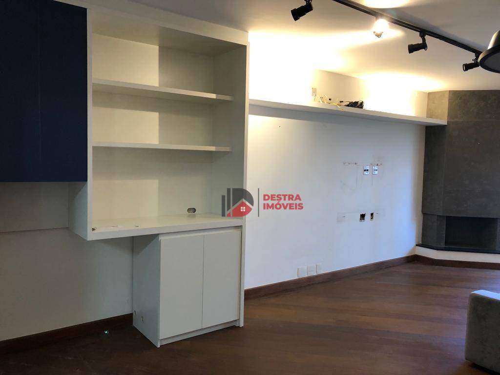 Apartamento à venda e aluguel com 3 quartos, 120m² - Foto 11