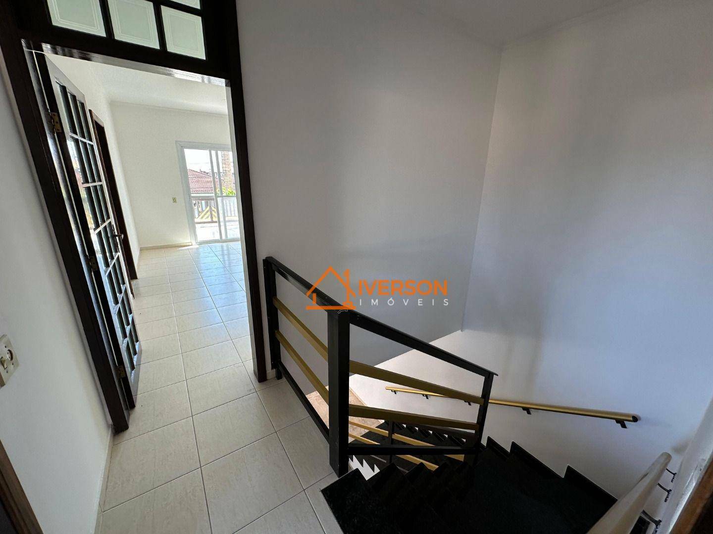 Sobrado à venda com 4 quartos, 237m² - Foto 12