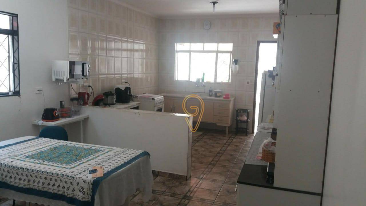 Sobrado à venda com 2 quartos, 122m² - Foto 1