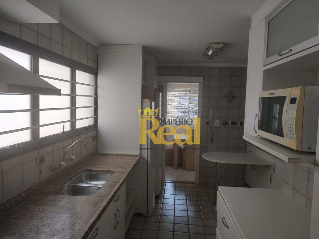 Apartamento à venda com 3 quartos, 160m² - Foto 8