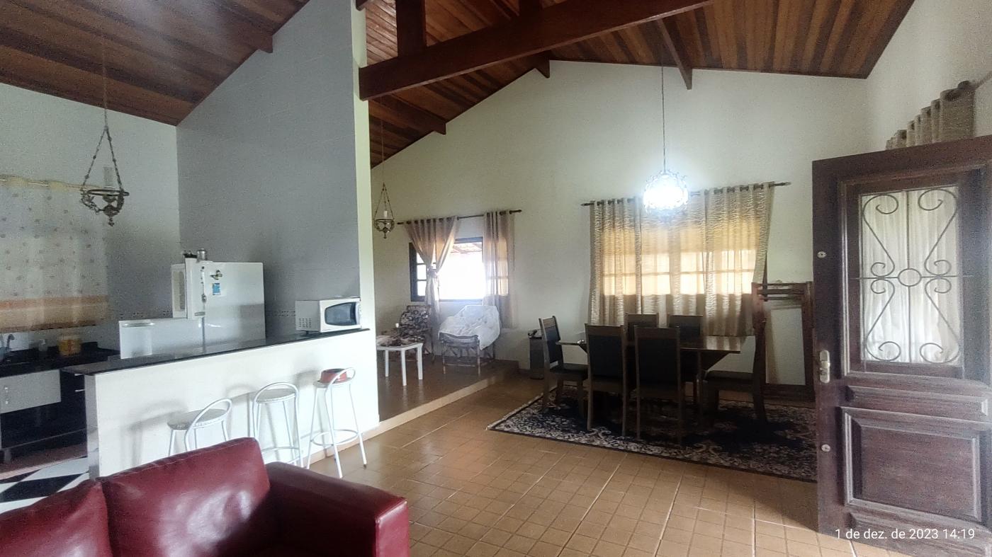 Fazenda à venda com 2 quartos, 105m² - Foto 2