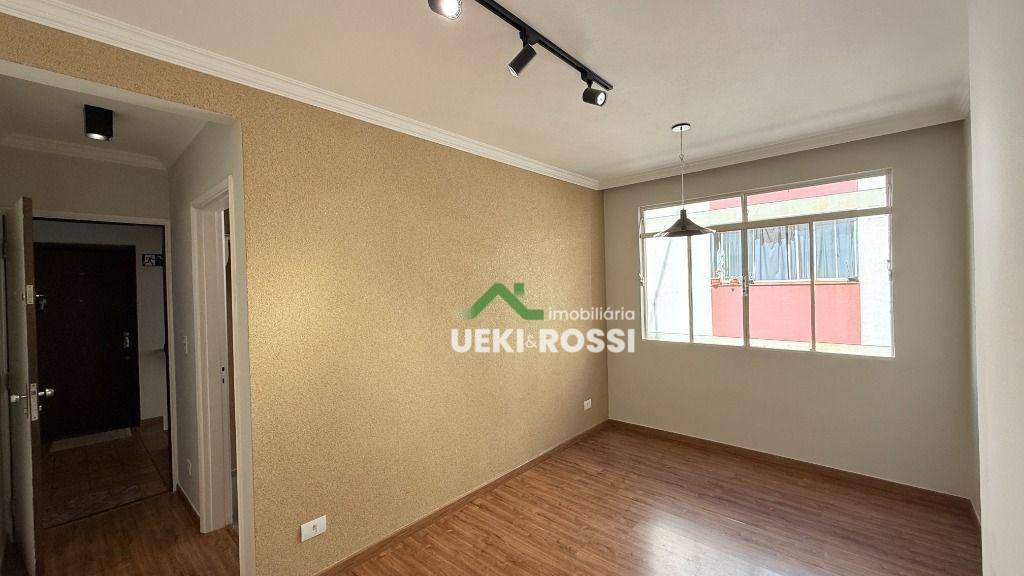 Apartamento à venda com 2 quartos, 45m² - Foto 4