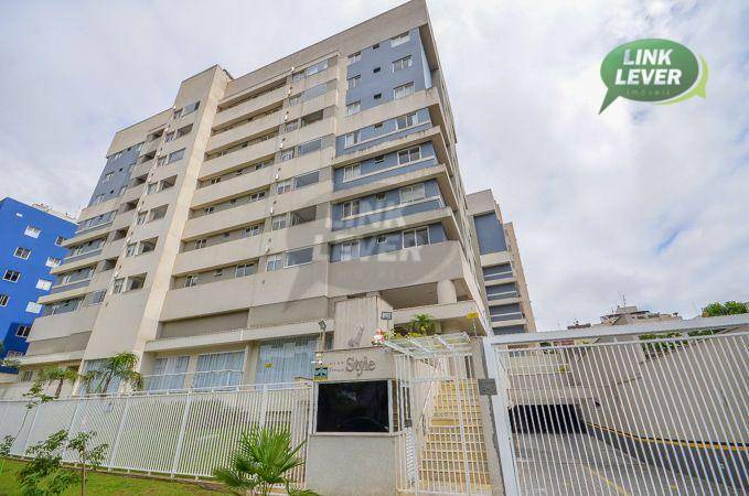 Apartamento à venda com 2 quartos, 67m² - Foto 1