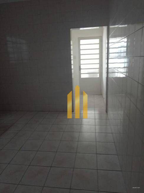 Sobrado à venda com 3 quartos, 250m² - Foto 7