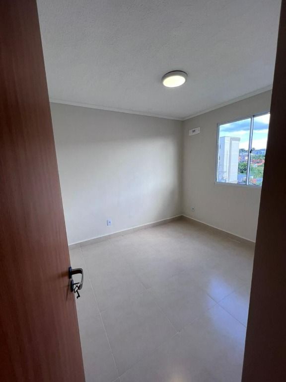 Apartamento à venda com 2 quartos, 47m² - Foto 5