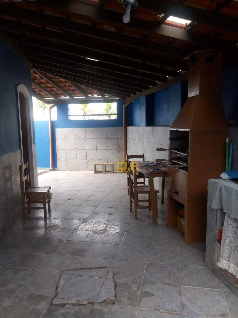 Casa à venda com 3 quartos, 181m² - Foto 15