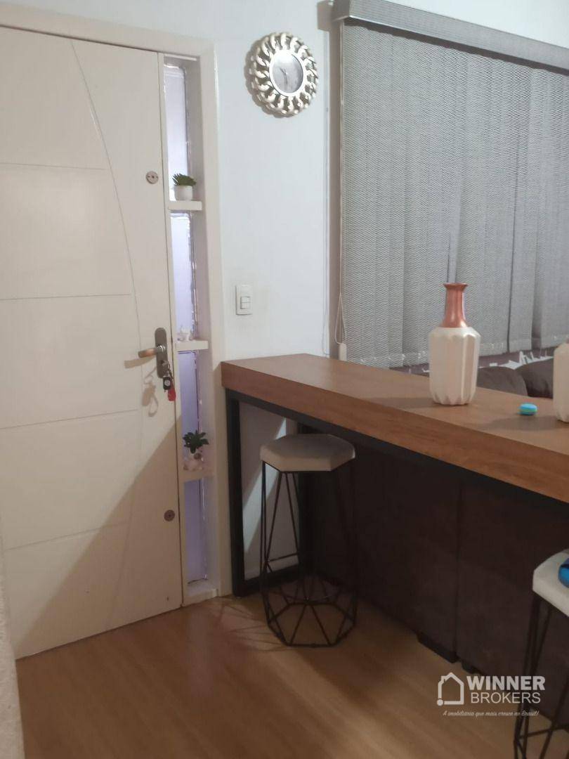 Casa à venda com 4 quartos, 130m² - Foto 2