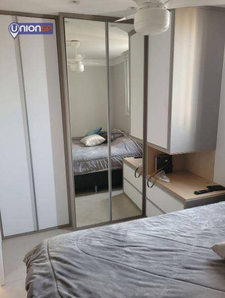 Apartamento à venda com 2 quartos, 64m² - Foto 10