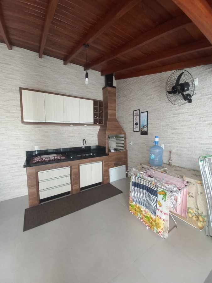 Sobrado à venda com 2 quartos, 120m² - Foto 2