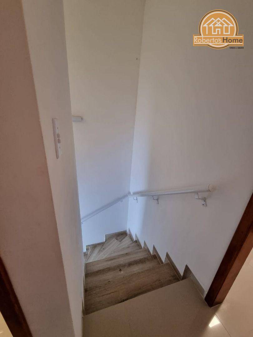 Sobrado à venda com 2 quartos, 60m² - Foto 9