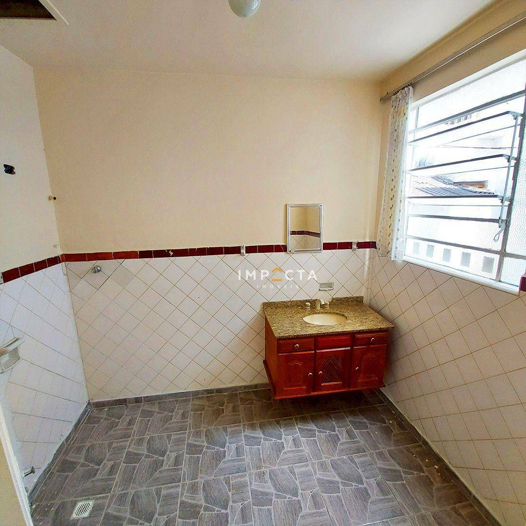 Casa à venda com 3 quartos, 172m² - Foto 8