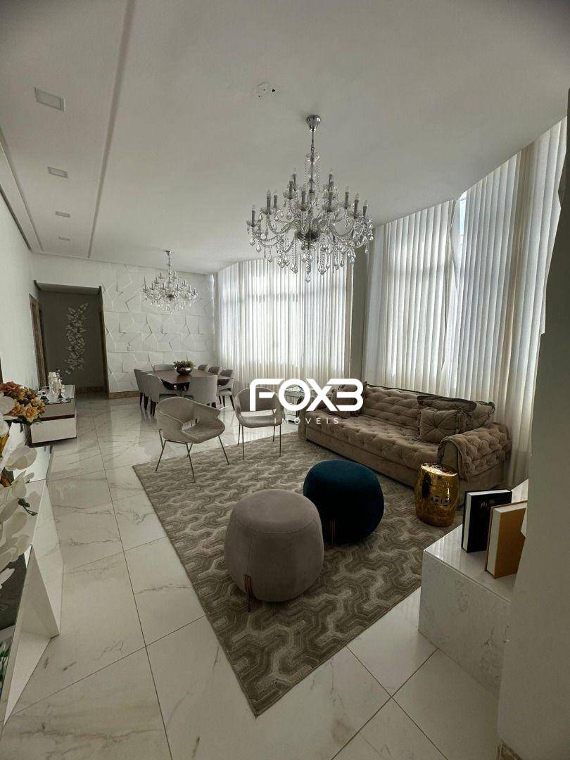 Cobertura, 3 quartos, 300 m² - Foto 1