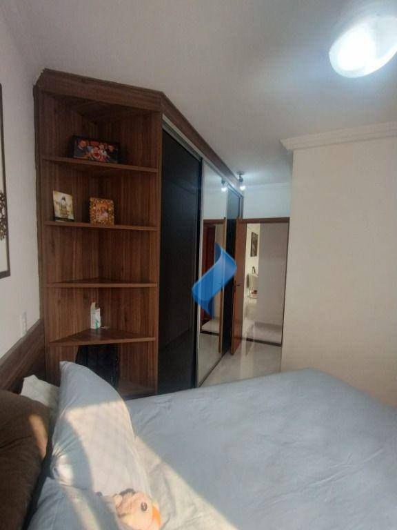 Apartamento à venda com 2 quartos, 64m² - Foto 12