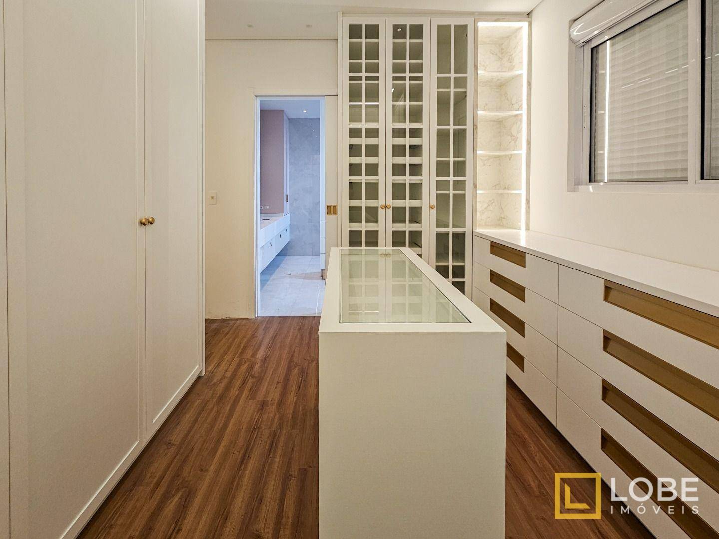 Apartamento à venda com 3 quartos, 146m² - Foto 16